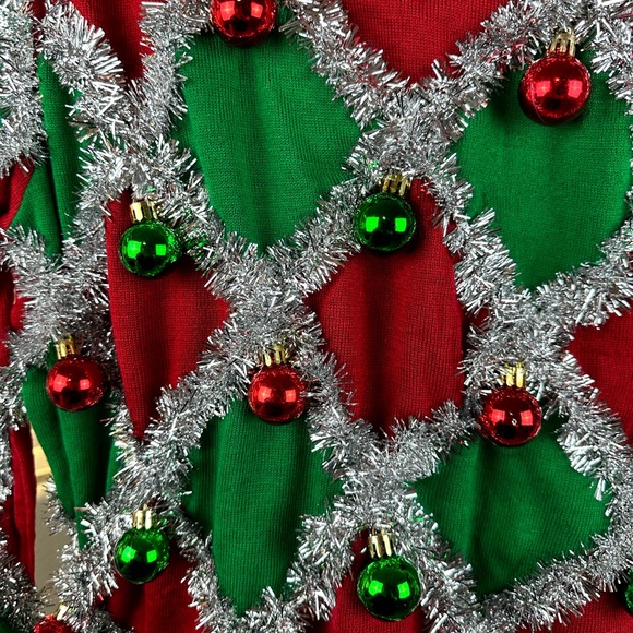 Tipsy Elves Green Men’s Tacky Tinsel Ugly Christmas Sweater Size‎ Large - Picture 9 of 12